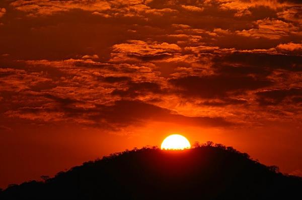 XXL WORLDTRIP STAMPA DIGITALE AL MQ SUNSET IN TANZANIA