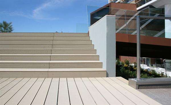 DOGA PER PAVIMENTI E PARETI BEIGE  143MM ALVEOLARE SP.28MM