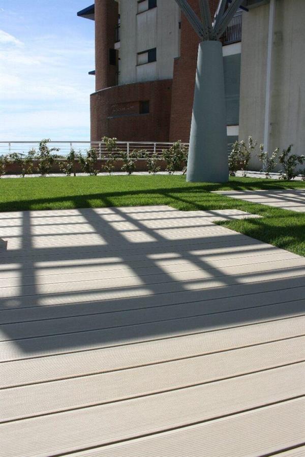 PAVIMENTO EST. 143MM SP.22MM TAVOLA PIENA BEIGE STRUT.F.ZINCATO