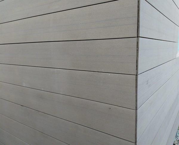 RIVESTIMENTI E PARETI TAVOLA PIENA.143MM.SP.22MM STRUT.ALLUMINIO