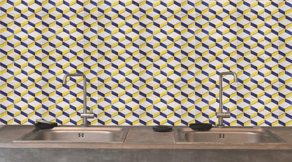 PANNELLO MARMI& PVC AUTOESTINGUENTE TILES PORTOGHESI 48,5X68,5CM