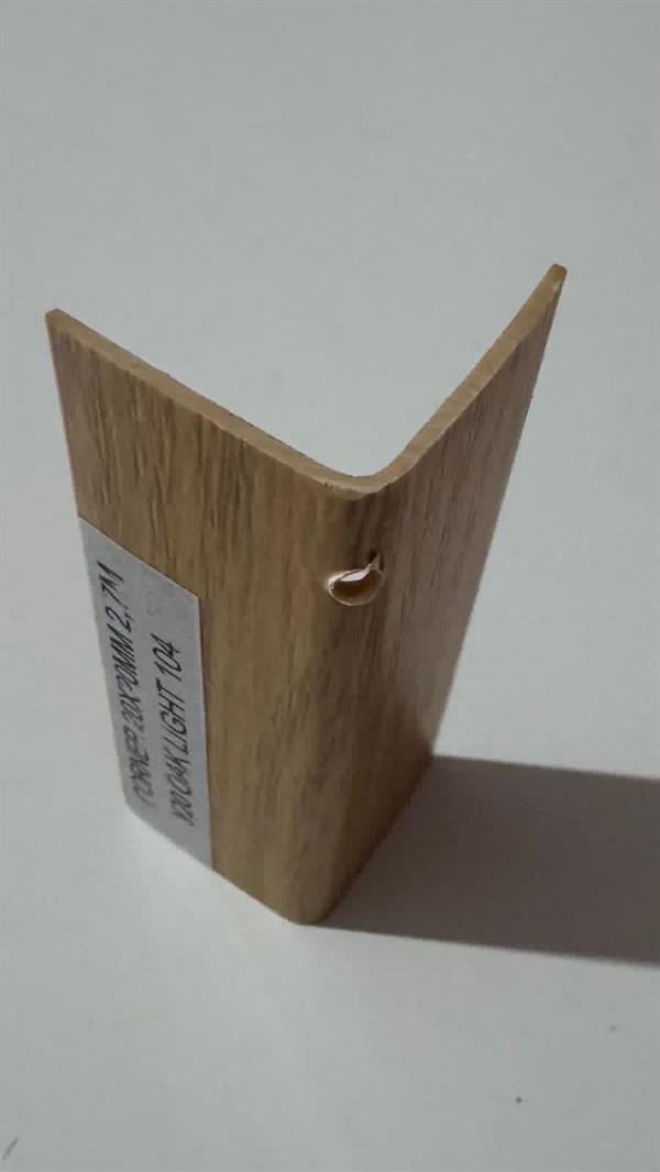ANGOLARE LISCIO IN PVC LIGHT OAK -MIS.2X2X270cm (104)