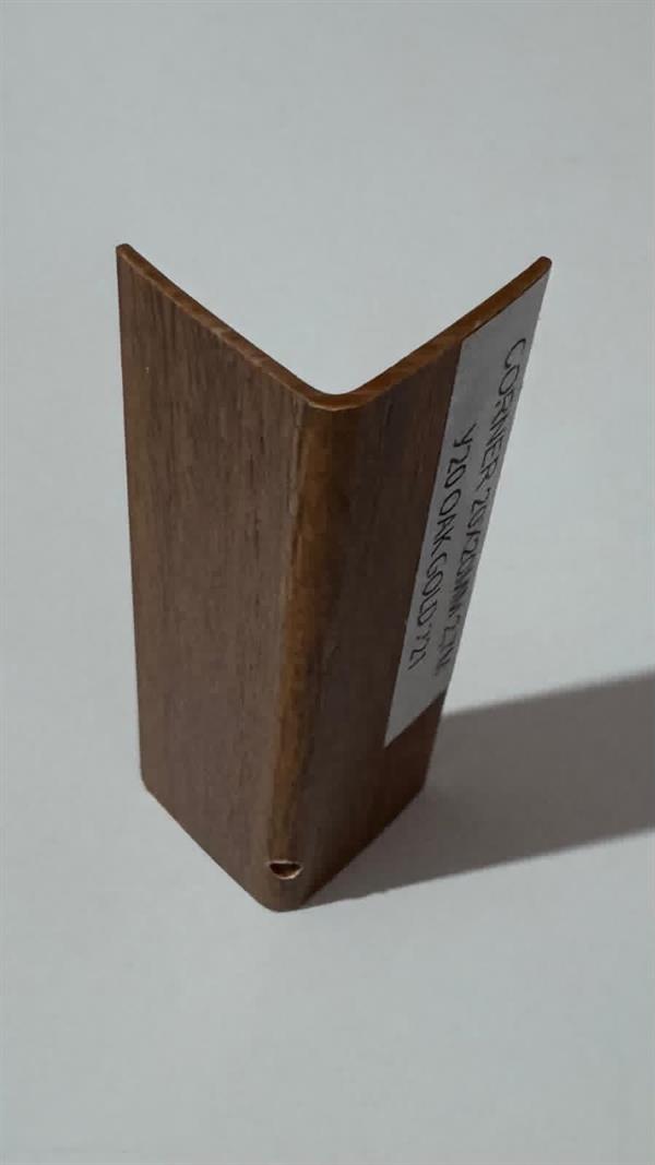 ANGOLARE LISCIO IN PVC NOCE SCURO  -MIS.2X2X270cm (221)